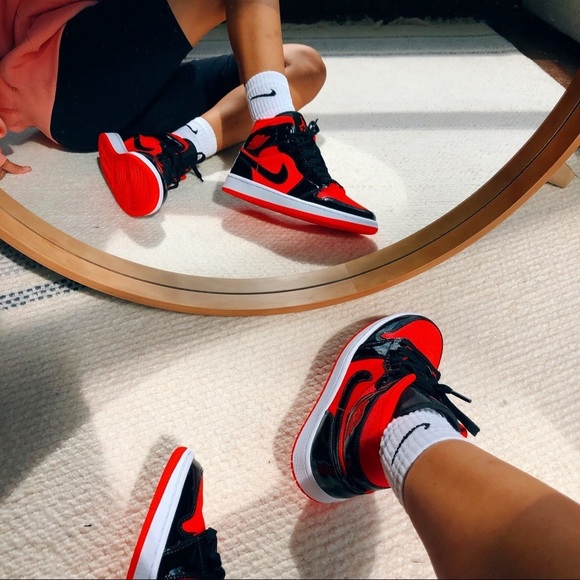 Air jordan 1 mid - Picture 2 of 12